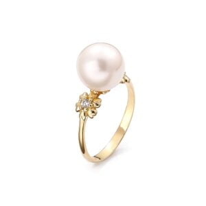 Gold ring with natural white pearl and zircons