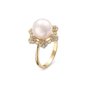 Gold ring with a natural white pearl with zircons